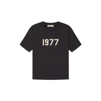 Essential 1977 Short/Shirt Set